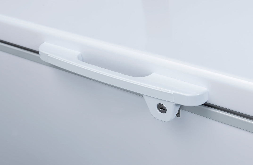 Dukers Solid Top Chest Freezer