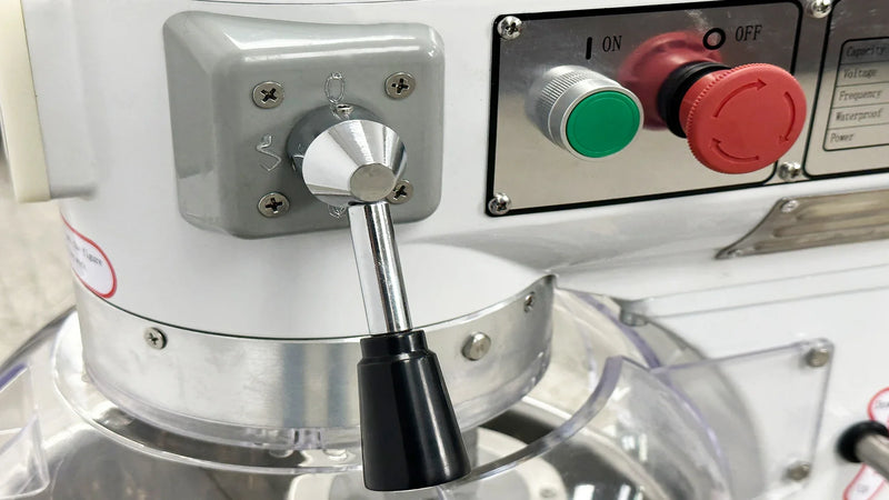 BakeMax BMPME20 20 Qt Gear-Driven Planetary Mixer | 3-Speed Floor Model