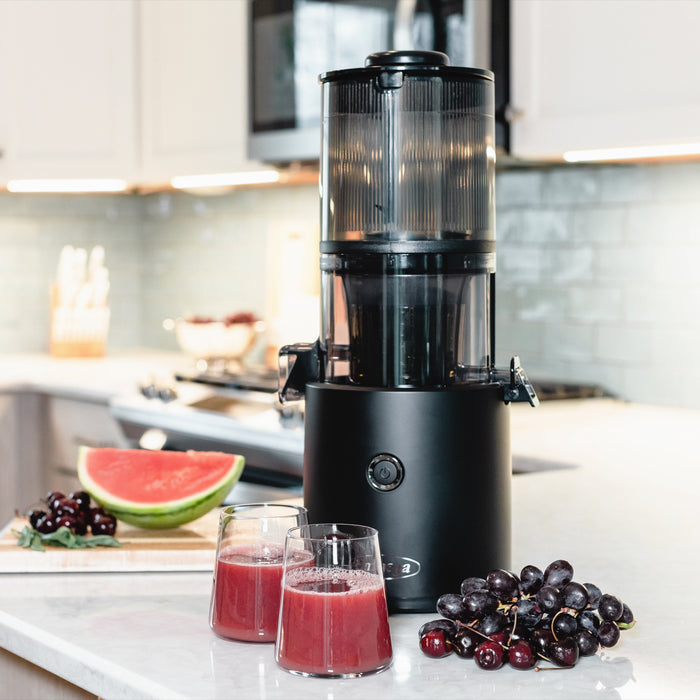 Omega JC2022 150W Effortless™ Batch Juicer - 68oz Mega Hopper