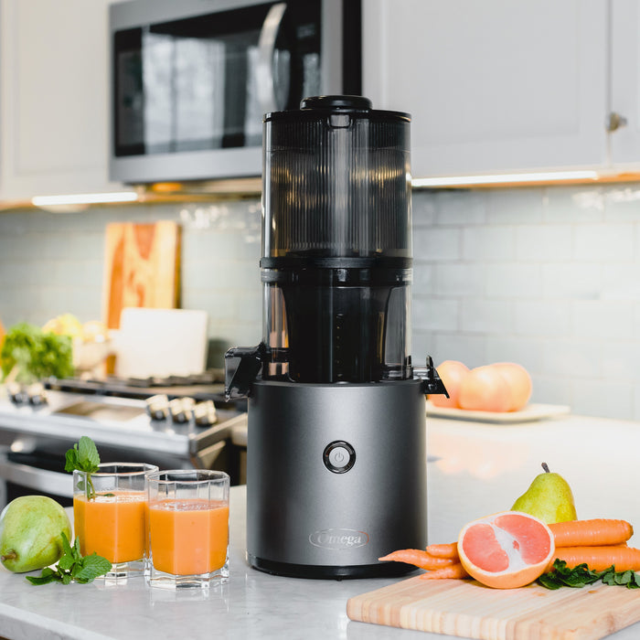 Omega JC2022 150W Effortless™ Batch Juicer - 68oz Mega Hopper