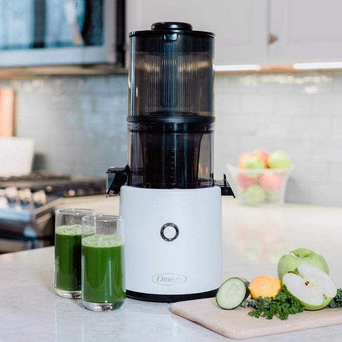 Omega JC2022 150W Effortless™ Batch Juicer - 68oz Mega Hopper