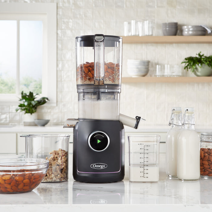 Omega OMSMBTBK13 180W Ultimate Performance Batch Juicer with IntelliDial Technology & 64oz Hopper
