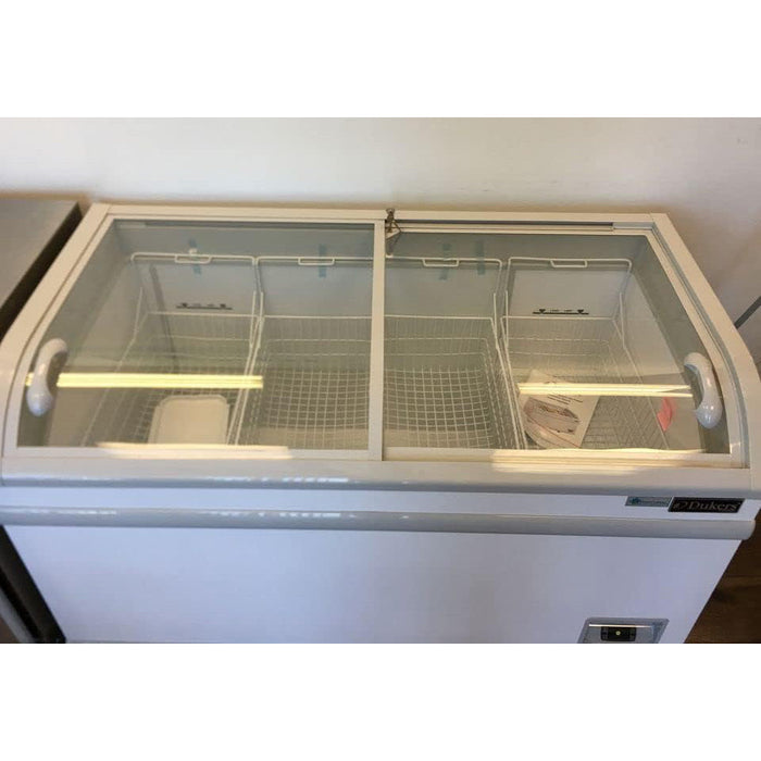 Dukers Glass Top Chest Freezer