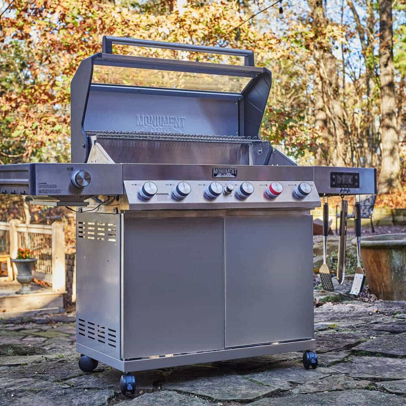 Denali 605Pro | Stainless Smart Propane Gas Grill Monument Grills