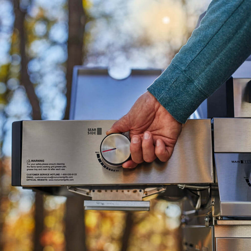 Denali 605Pro | Stainless Smart Propane Gas Grill Monument Grills