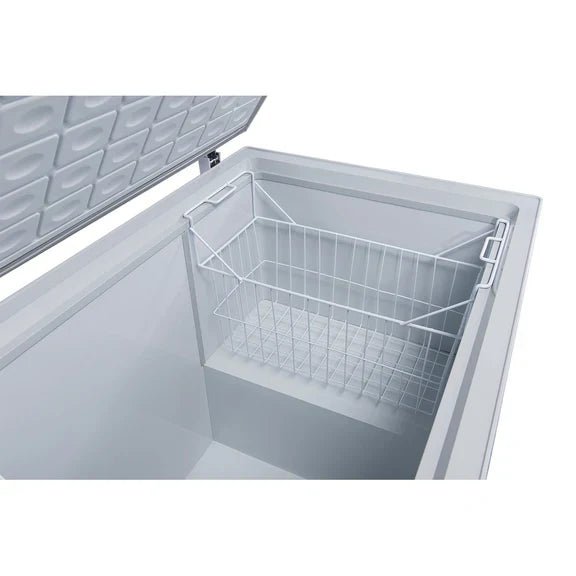 Dukers Solid Top Chest Freezer - CulinaryProfis