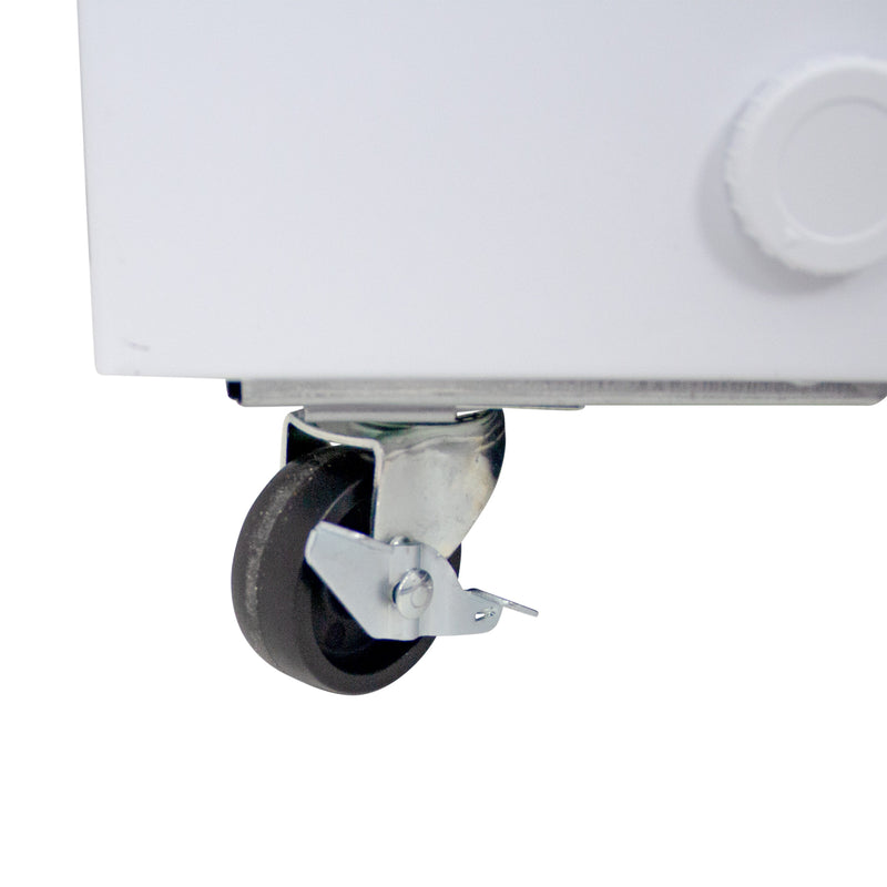 Avanti 17.2 cu. ft. Garage Ready Chest Freezer, White Avanti Products, LLC
