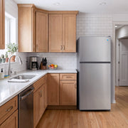 Avanti MaxxSpace Garage-Ready 21 cu. ft. Refrigerator Avanti Products, LLC