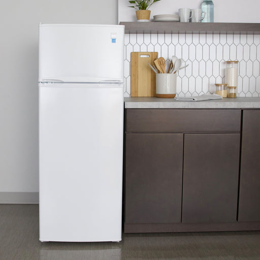Avanti Apartment Refrigerator, 7.3 cu. ft Avanti Products, LLC
