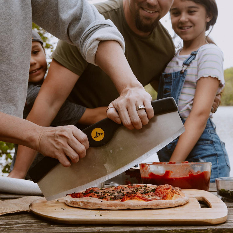 HALO 6 - Piece Cook & Serve Pizza Kit - HZ - 3022 - CulinaryProfis