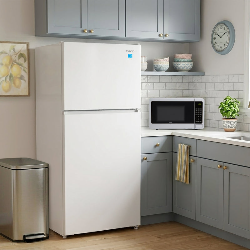 Avanti MaxxSpace Garage-Ready 24 cu. ft. Refrigerator Avanti Products, LLC