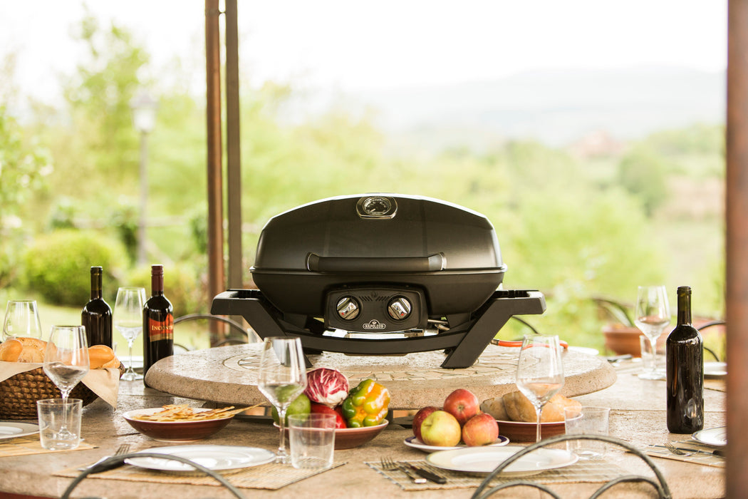 Napoleon TravelQ PRO 285 (BLACK) Portable Propane Gas Grill PRO285