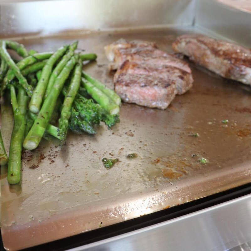 Le Griddle 41 Inch Big Texan 3 Burner Gas Freestanding Griddle - CulinaryProfis