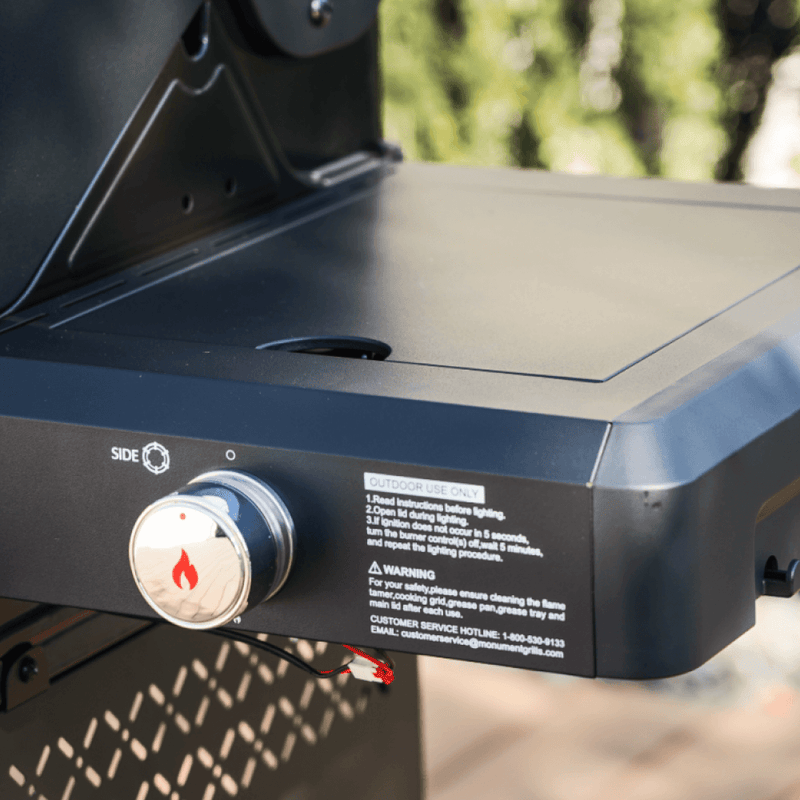 Mesa 325 | Black Propane Gas Grill Monument Grills