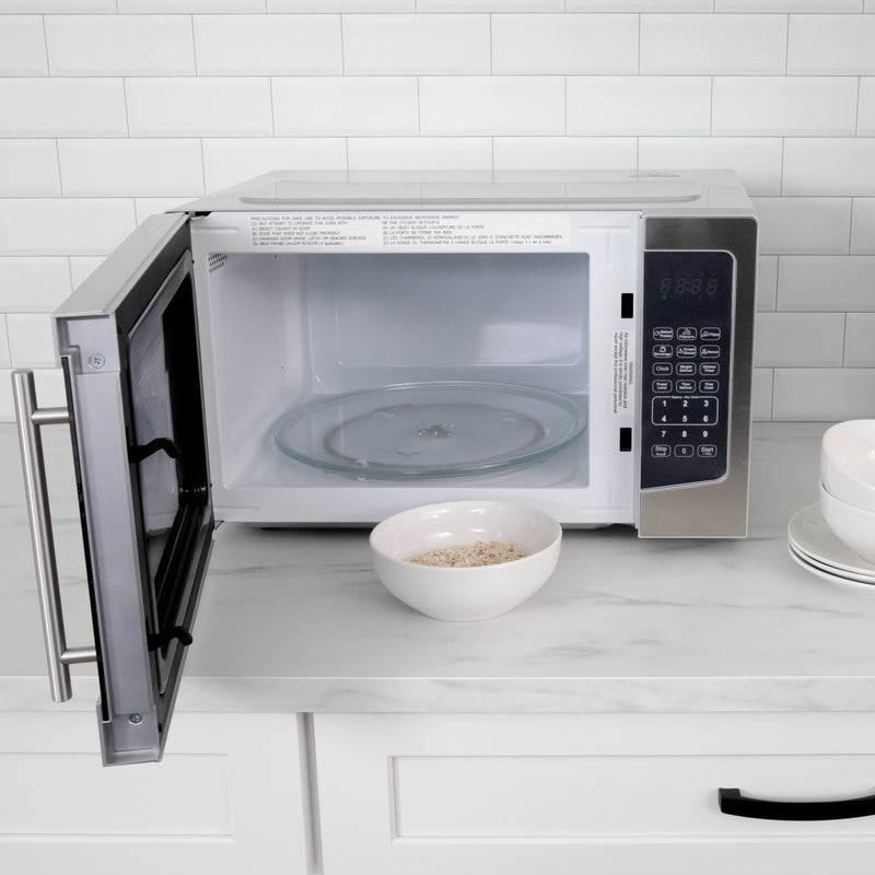 Avanti 1.1 cu. ft. Microwave Oven Avanti Products, LLC