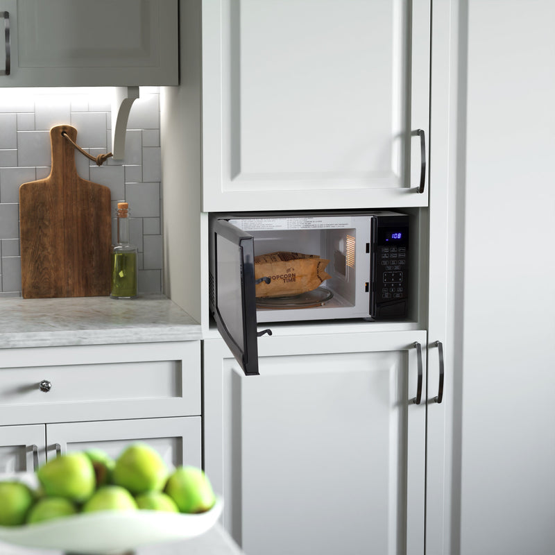 Avanti Countertop Microwave Oven, 0.9 cu. ft. Avanti Products, LLC
