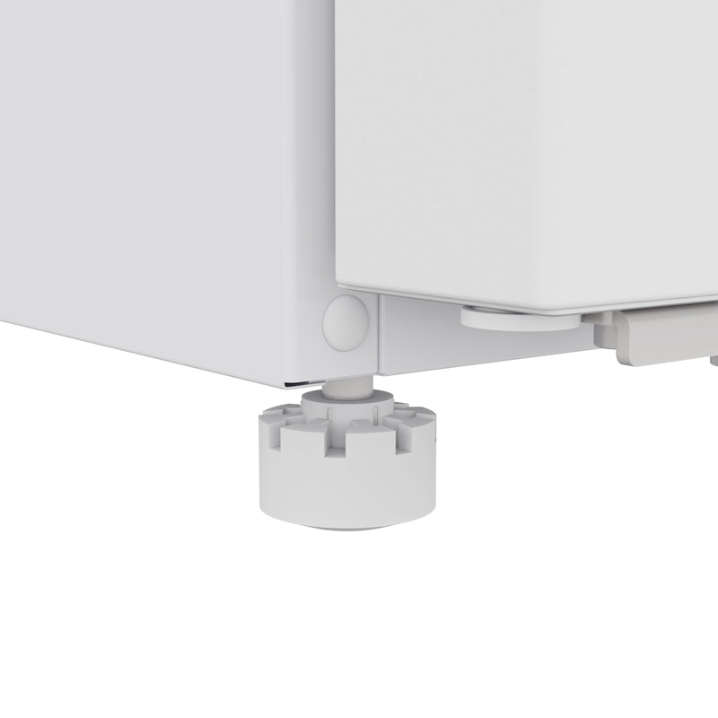 Avanti MaxxSpace Garage-Ready 17 cu. ft. Convertible Upright Freezer Avanti Products, LLC