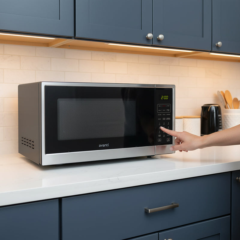 Avanti Microwave Air Fry, Convection Oven 3-in-1, 1.3 cu. ft. Capacity Avanti Products, LLC